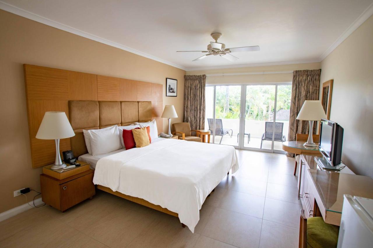 Mango Bay All Inclusive Saint James Buitenkant foto