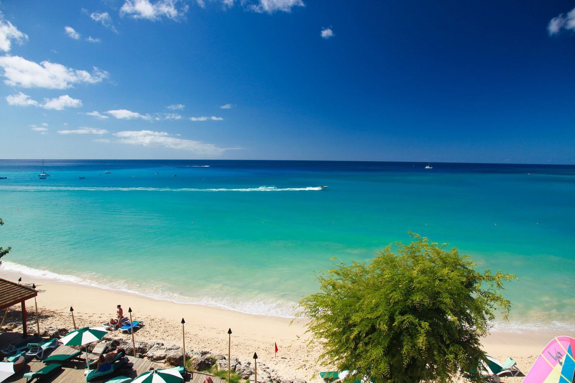 Mango Bay All Inclusive Saint James Buitenkant foto