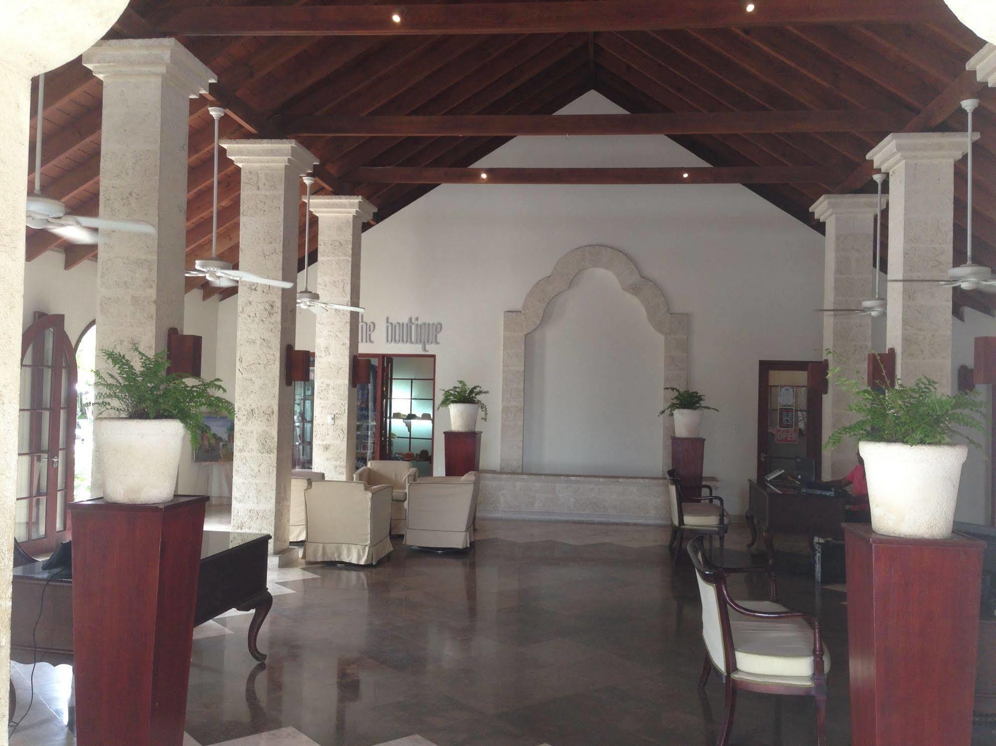 Mango Bay All Inclusive Saint James Buitenkant foto
